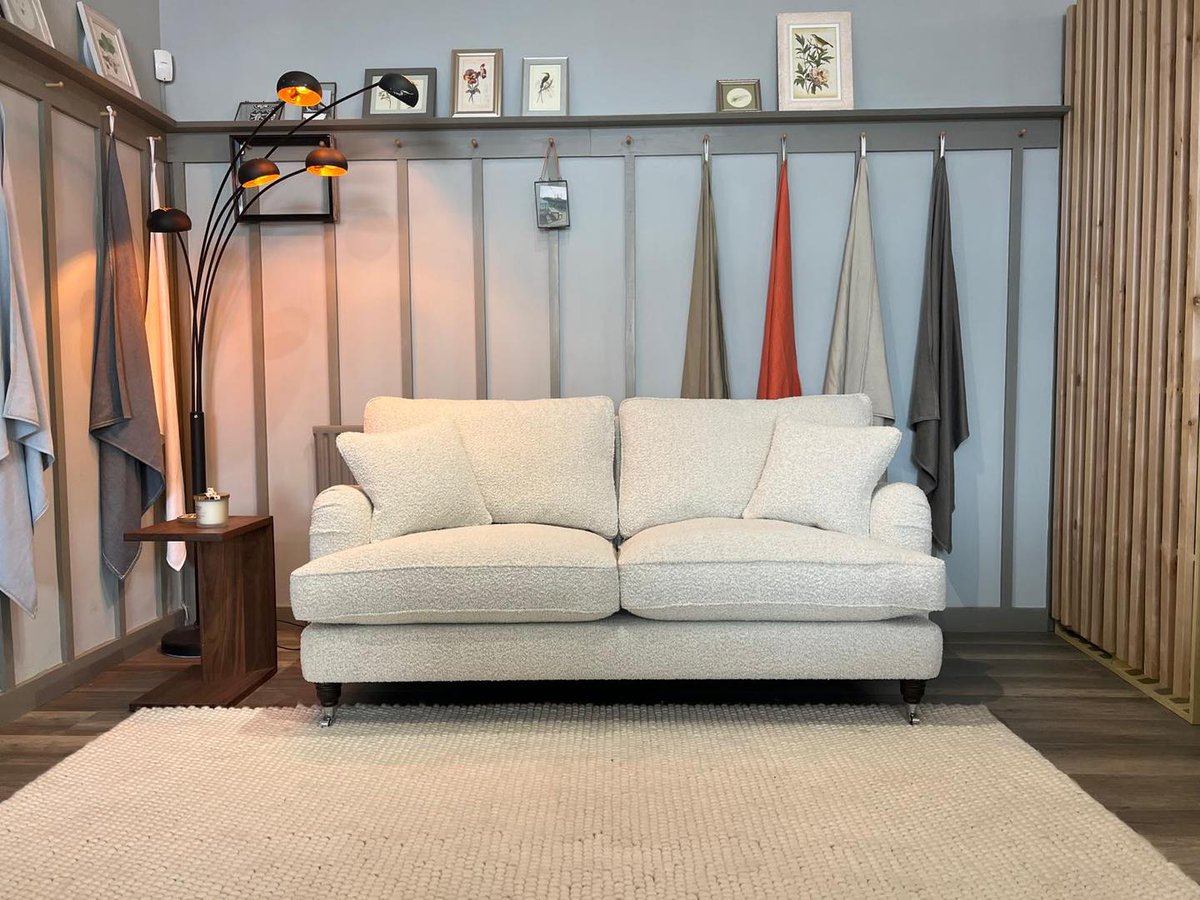 MerissaCrofton's tweet photo. Knapwell – A timeless British classic in the iconic Howard style. Relaxed seating, a big bouncy cushion, and handmade in Hastings. https://t.co/p6NORMIEuf