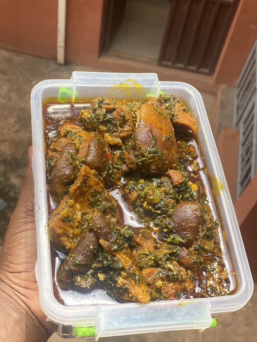 DorisNassy's tweet photo. Saturdays are for food bowls. Send a dm to place order on any food of your choice (only available in bowl)#awka #Anambra https://t.co/k6TogwBi1u