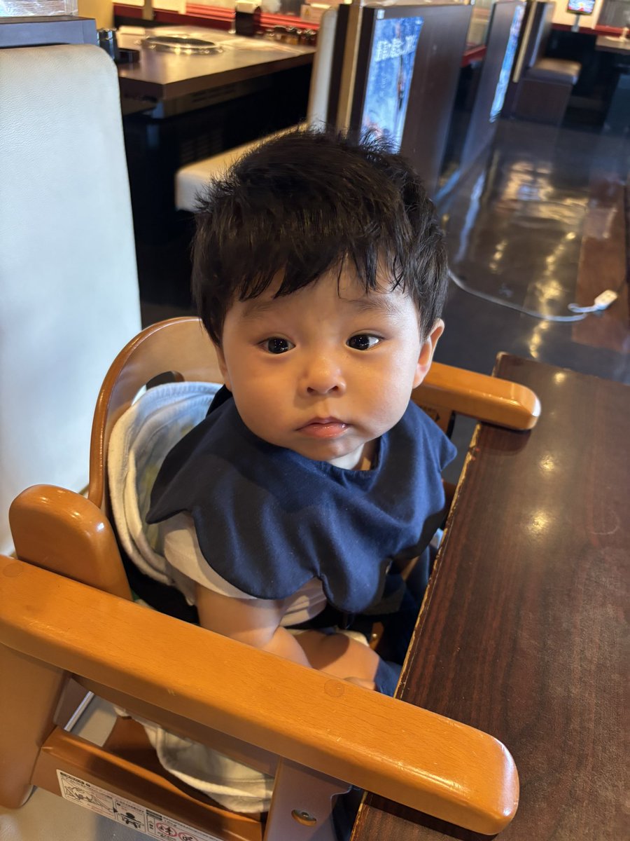 kk_lec's tweet photo. お座り https://t.co/AdzEUHnBz4