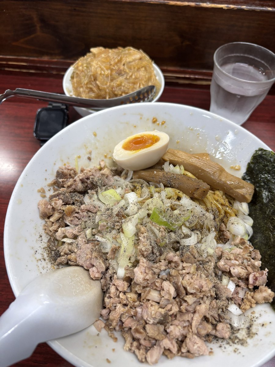 naritakeSAN's tweet photo. すず喜
油そば＋春雨ごはん https://t.co/q4aCS1ZUk3