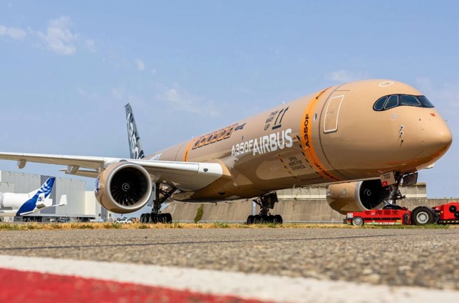 Cargoconnect_'s tweet photo. ๐๐ข๐ซ๐๐ฎ๐ฌ ๐๐๐๐๐
๐
๐ซ๐๐ข๐ ๐ก๐ญ๐๐ซ ๐๐๐ญ ๐๐จ๐ซ ๐๐๐ข๐๐๐ง ๐
๐ฅ๐ข๐ ๐ก๐ญ ๐จ๐ง ๐๐ ๐๐๐ฉ๐ญ๐๐ฆ๐๐๐ซ
๐๐จ ๐ซ๐๐๐ ๐ฆ๐จ๐ซ๐, ๐ฏ๐ข๐ฌ๐ข๐ญ ๐จ๐ฎ๐ซ ๐ฐ๐๐๐ฌ๐ข๐ญ๐: https://t.co/4xwkj6Tj3s
@Airbus
#AirbusA350F #AirCargo #Freighter #FreighterAircraft #CARGOCONNECT https://t.co/hu69rmSPua