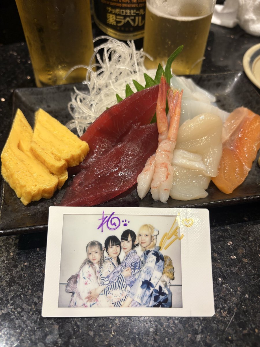 edl_97's tweet photo. 嫁ちゃんと寿司
職場が汐留だから6日のリリイベ行く言うてます
#ぽめ アルコール部 https://t.co/8qo3MMXICO