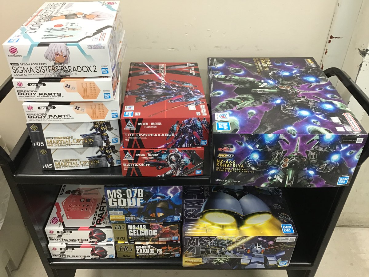 sanyodohanda's tweet photo. 【プラモ新作・再入荷✨】

大変お待たせいたしました‼️
本日発売プラモ、再入荷品が
たった今到着及び準備が整いました💨
この後より販売いたします🙇‍♀️

#三洋堂 #半田店 #プラモ #ガンプラ https://t.co/qjIILbglei