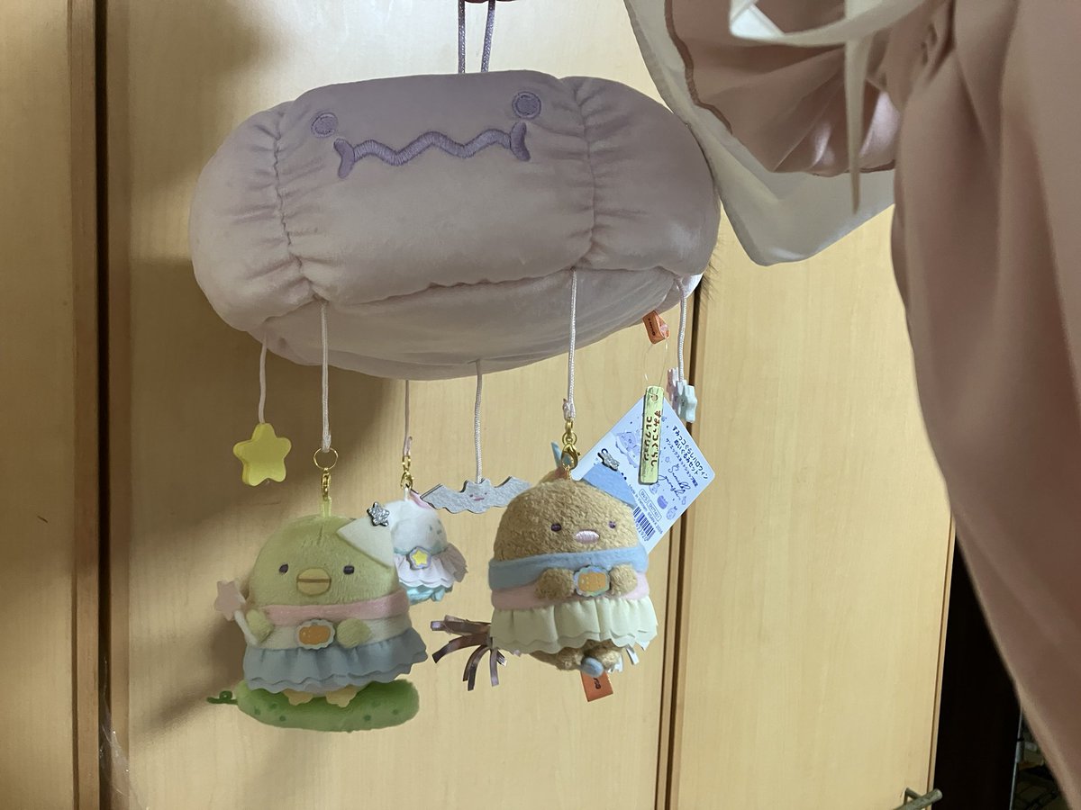 CopyDecker's tweet photo. 全体とお星さまとコウモリ

このコウモリは洞窟の奥底でひっそりと暮らしてそう https://t.co/E9de4IeMsP