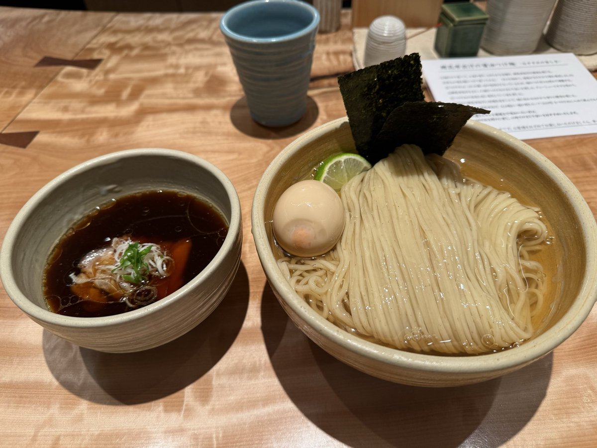 pa_teru's tweet photo. 半年点検でディーラーにお預け中に吉祥寺の迂直でつけ麺ズルズル。
特に不具合なく無事終了！
#ロイヤルエンフィールド
#迂直 https://t.co/yZeNiIkuW0