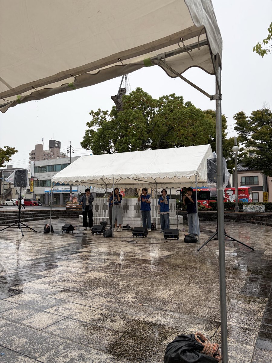 eveaca475's tweet photo. チャレンジ枠5バンド目
鳥取大学医学部アカペラサークルNotefull
【風ノ音】さんによる演奏です🎤

#だらずアカペラ  #だらペラ  #アカペラ https://t.co/pGdmra1fUf