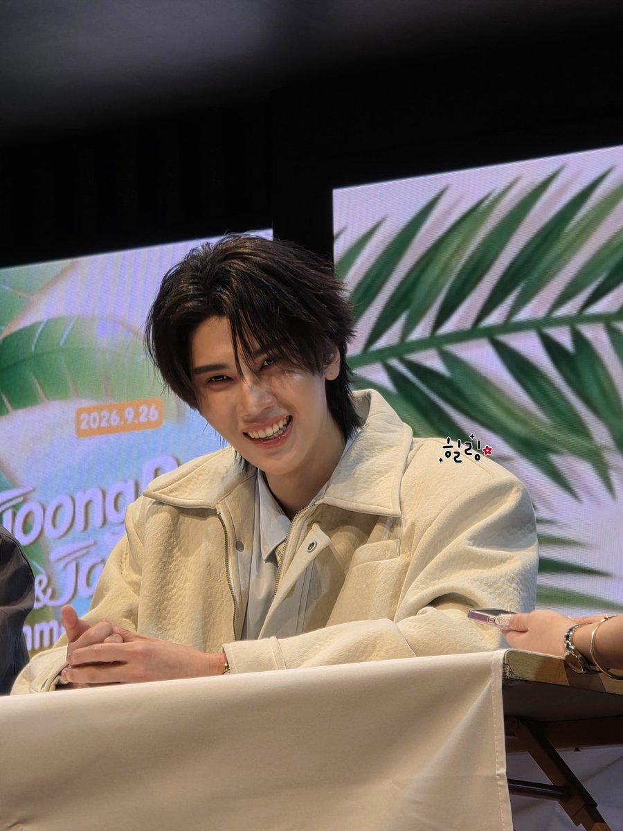 healingmeow55's tweet photo. I love your smile🐻‍❄️🖤

JOONGDUNK JAIDEE SEOUL SMILES
#JDJaideeFMinSeoul
#dunknatachai #dunkdunk
@dunknatachai https://t.co/7512avTOF3