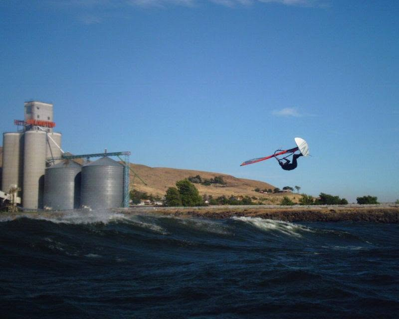 RickStrahl's tweet photo. Go  big or go home...

Found an old photo (yes from a film camera) from 25+ years ago from a Big Day at Arlington. Those 10ft rollers make for prime rampage!
#gorgelife https://t.co/mhKrPK9l2r