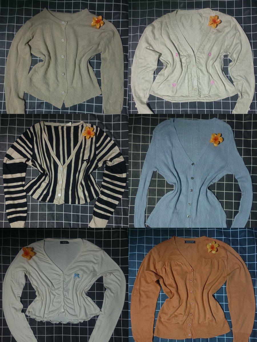 Lemariikita_id's tweet photo. 🤩 STOK PRELOVED TERBARU, START 15k - 40k 🤩
Kondisi masih oke banget tapi harganya ramah banget di kantong!
💰 Harga: Rp15.000 - Rp40.000 aja!
🛒 Sudah termasuk biaya admin Shopee 
Slot terbatas, siapa cepat dia dapat 🛒💨
Shopee : https://t.co/TIuNNt9s4k

#fypシ゚viral https://t.co/M6uVK09mn7