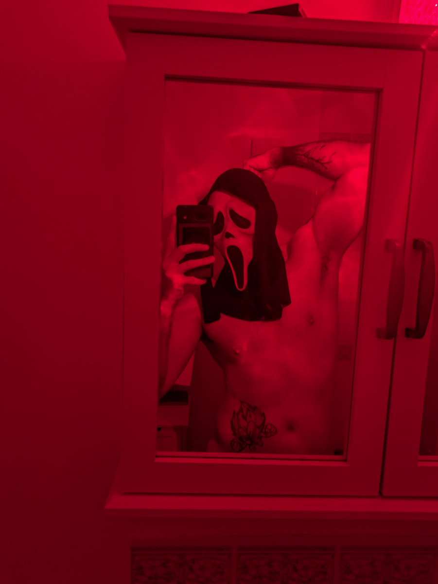 ProtinusHQ's tweet photo. Ghostface season is here 🎃 

Get ready for Halloween and IICYIFY 👀 https://t.co/Tj36GS8GdR