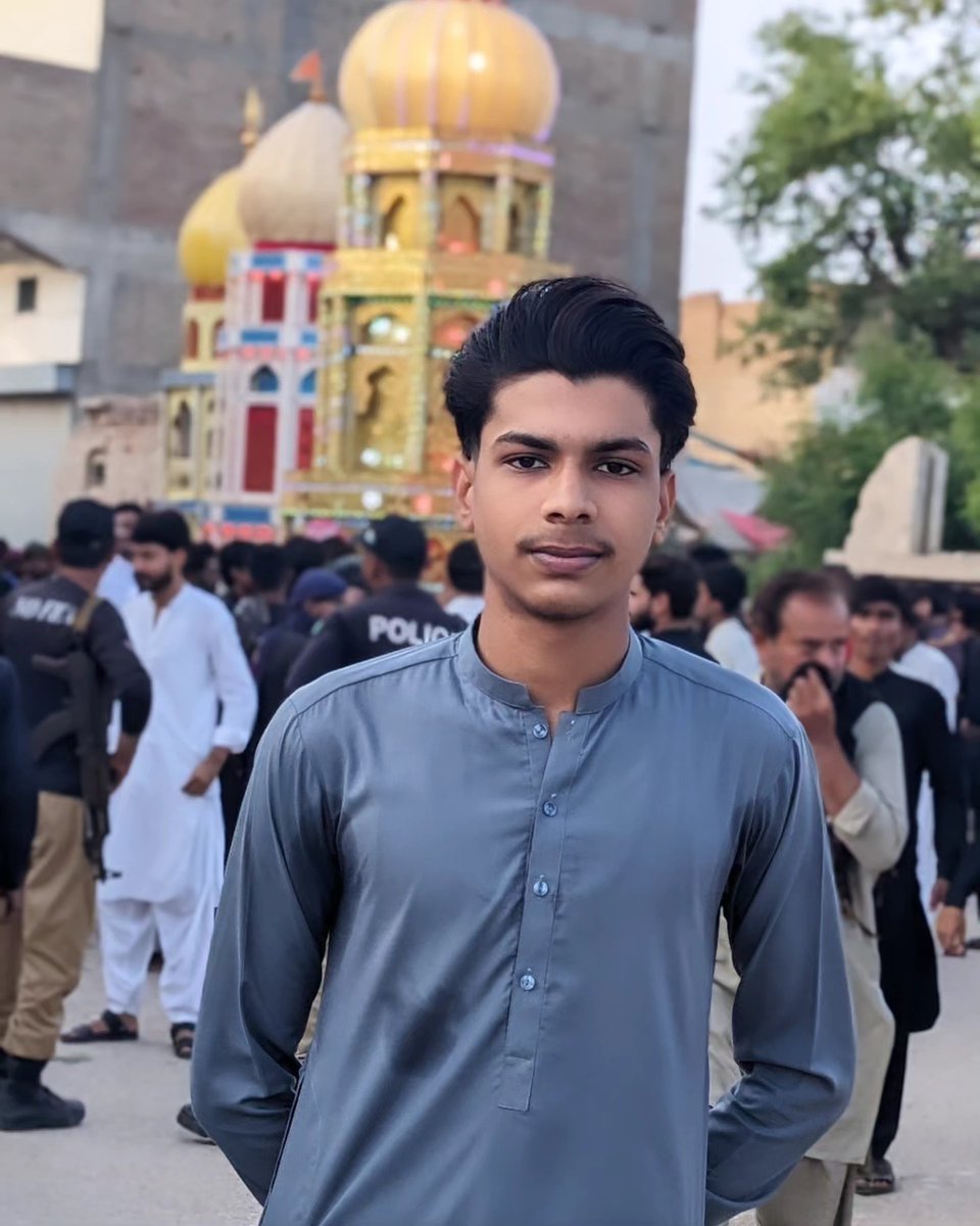 RaulSeiter1d's tweet photo. 10 Muharram https://t.co/Utlh88lwO5