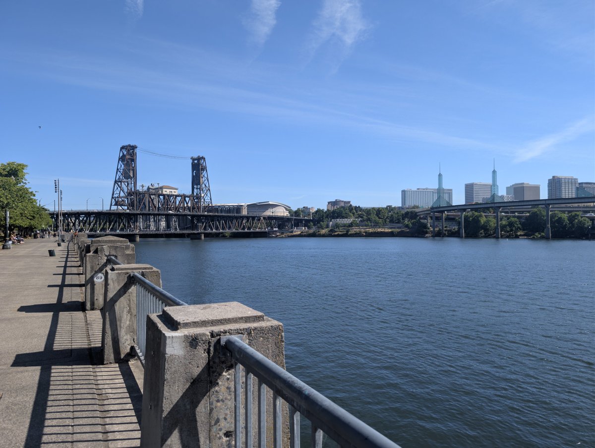 lunaaquakitty's tweet photo. ~Portland, Oregon full post is on my other socials. The link is in my bio. 🌲🌳🏙️~
#portlandoregon #oregon #travel #nature #portland https://t.co/tota1GRpJr