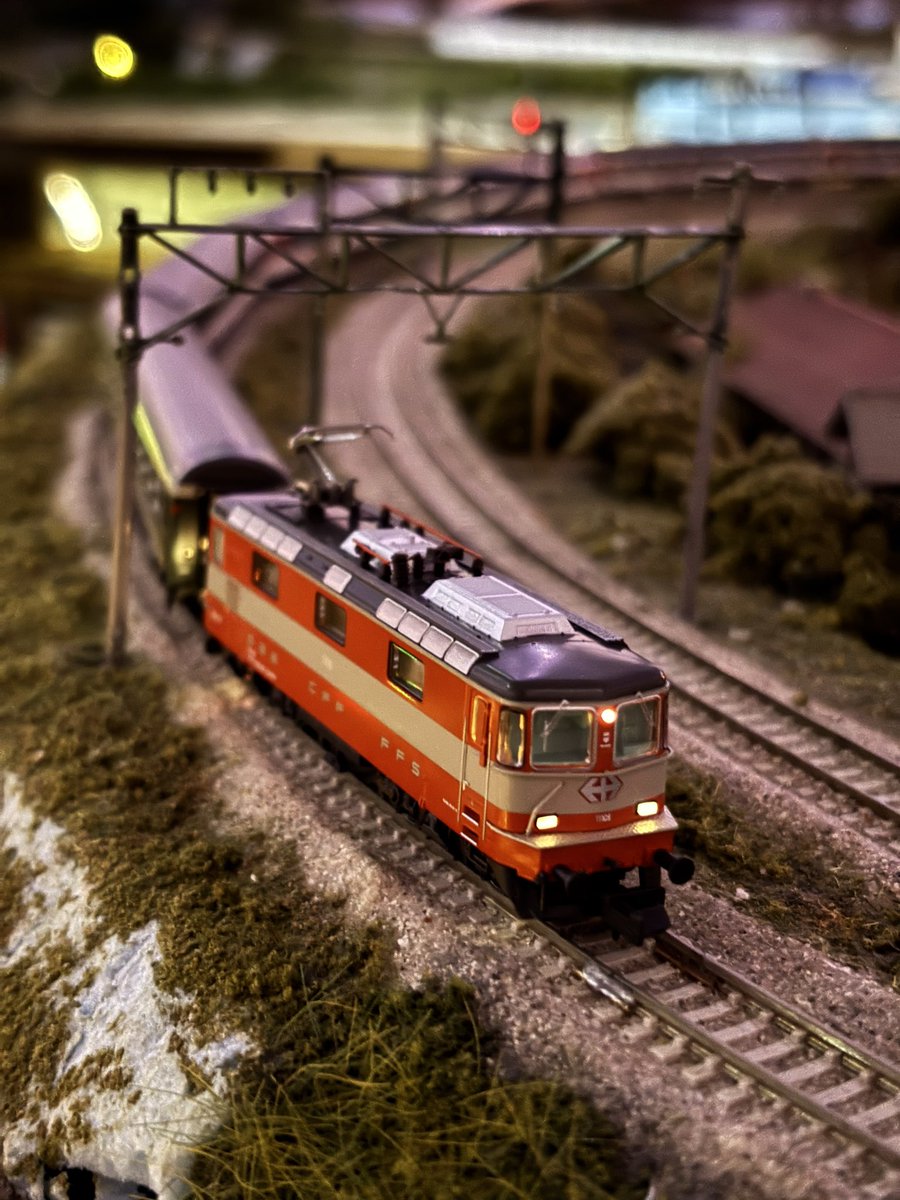 HIIRAGI485's tweet photo. はくつる、50系客レ、IC2000/2020混結、EC、REなど https://t.co/F4XFpVGwJs