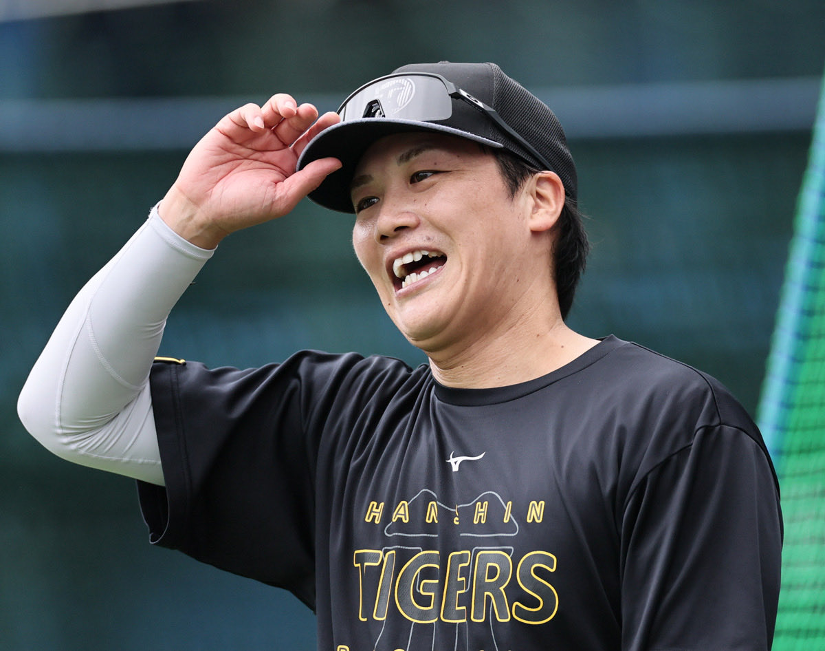 dailytigers2026's tweet photo. 【9月26日・横浜スタジアム】
伏見捕手も爽やかな笑顔👍

#阪神タイガース
#デイリースポーツ https://t.co/yco5K2gIRA