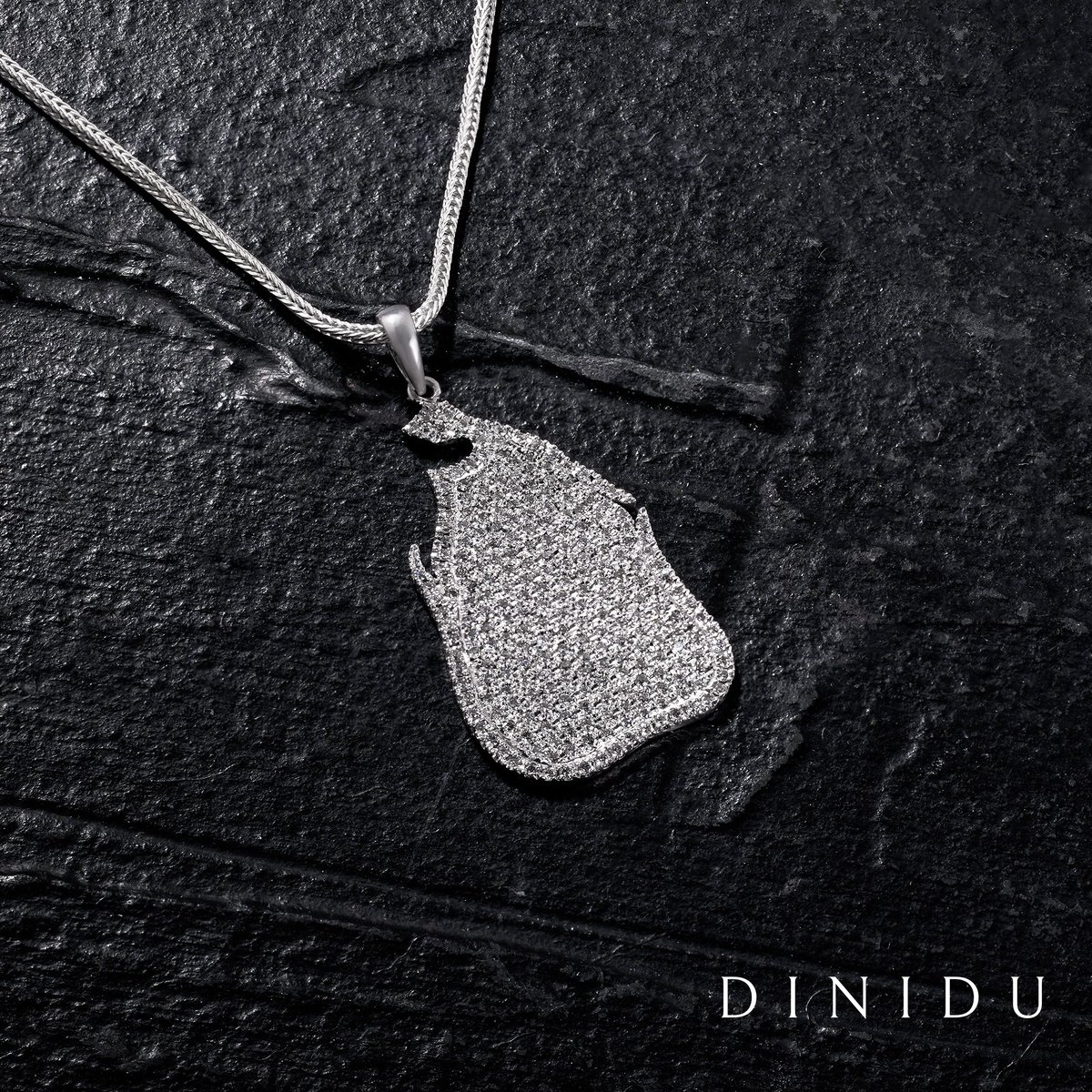 DiniduJewellery's tweet photo. Ancient travellers once charted this island by the treasures found on its shores. DINIDU Lanka Pendant charts it again, coast by coast, in a continuous setting of diamonds and white gold.
#dinidu #craftingtomorrowsheirlooms #lankacollection #diamonds https://t.co/XGVL2Rq8cW