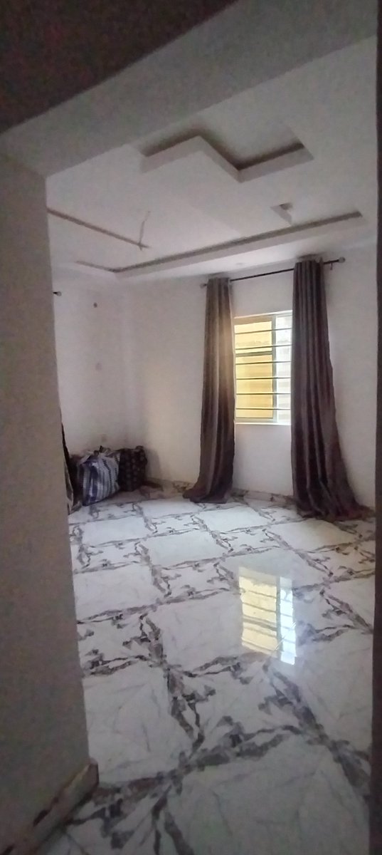DefiDream_'s tweet photo. @stevewilldoit @SirGamby Help me furnish my new apartment, there are two rooms. Could only afford the rent, lol.

Would use the extra to fund eye treatment and set up my workstation.

$5K please. Thank you. https://t.co/RlzpK7A2bk