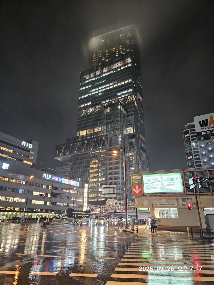 chodal1229's tweet photo. 오사카 1일차 https://t.co/Cgty5qTROV