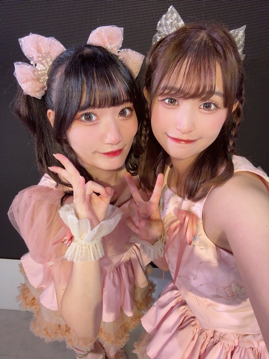 hanami_next's tweet photo. GIRLS LIVE-Diary2部
ありがとうございました🩵🩵
今日もみんなと楽しい週末を過ごせて幸せでした𖤐 ̖́-
お話しに来てくれた方ありがとう🐾
みんなとお話できる時間本当に幸せだよー😭
明日はいよいよ  #はなひなバースデー2026 ❤️🩵
たくさんパワーちょうだい https://t.co/U6ngMElPIN