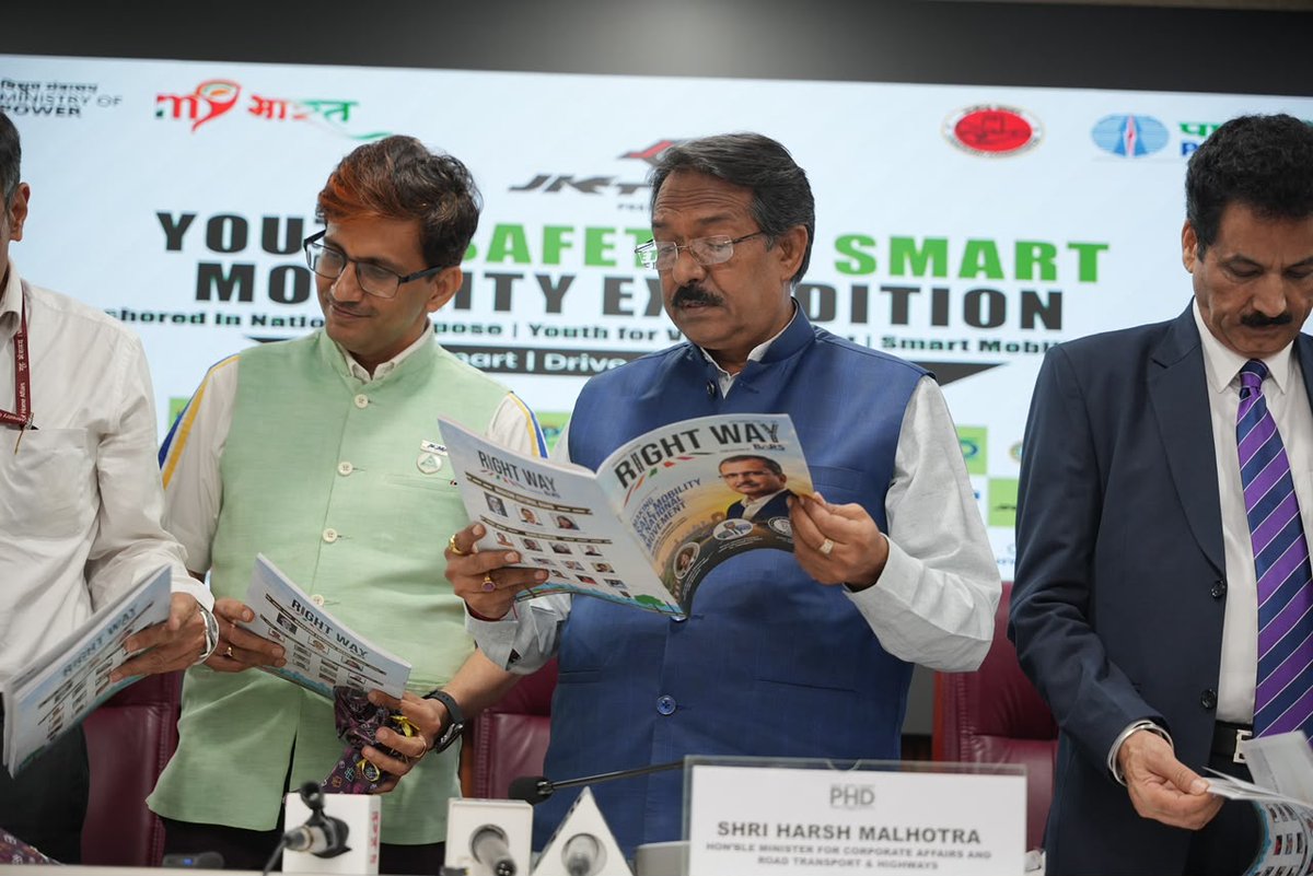 BarsIndia's tweet photo. On its Foundation Day, BARS launched the inaugural edition of The Right Way at Transport Bhawan, MoRTH.

Released by Hon'ble MoS Sh. Harsh Malhotra ji, in the presence of Sh. Mehmood, Addl. Secretary, MoRTH.

#BARS #FoundationDay #TheRightWay #RoadSafety https://t.co/efyQ5D19hX