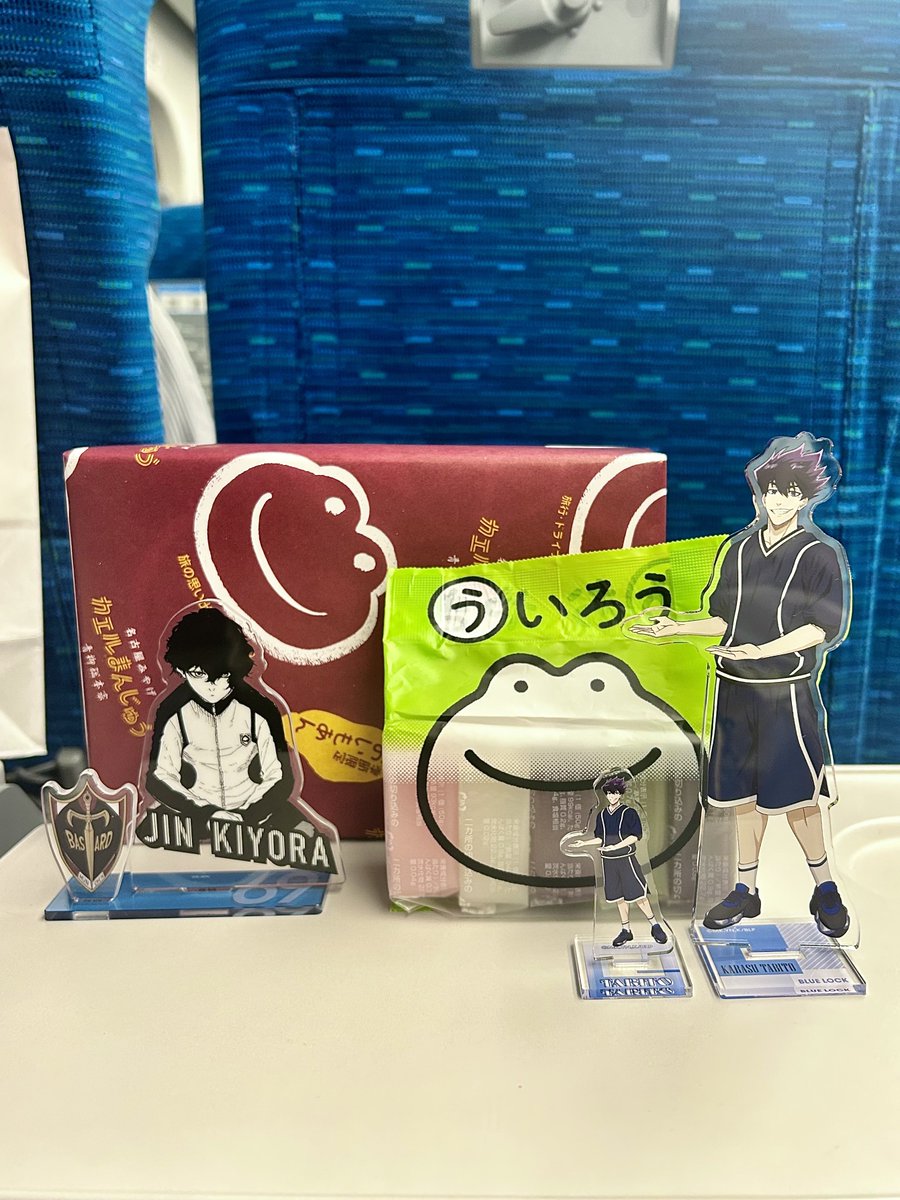 r_starircos's tweet photo. ⚠コスプレ
遠征🚅‼️kyrで参加させていただきました✨
これはウエハース得たすぎるオタクのポーズ（まだ売り場に出会えてもない）

めちゃくちゃ楽しくて皆さん優しくて感謝です…♡♡時間過ぎるのめっちゃ寂しかった😭ありがとうございました❣❣
#0926みあが考えた最強のBM併せ https://t.co/SvtCszhMKN