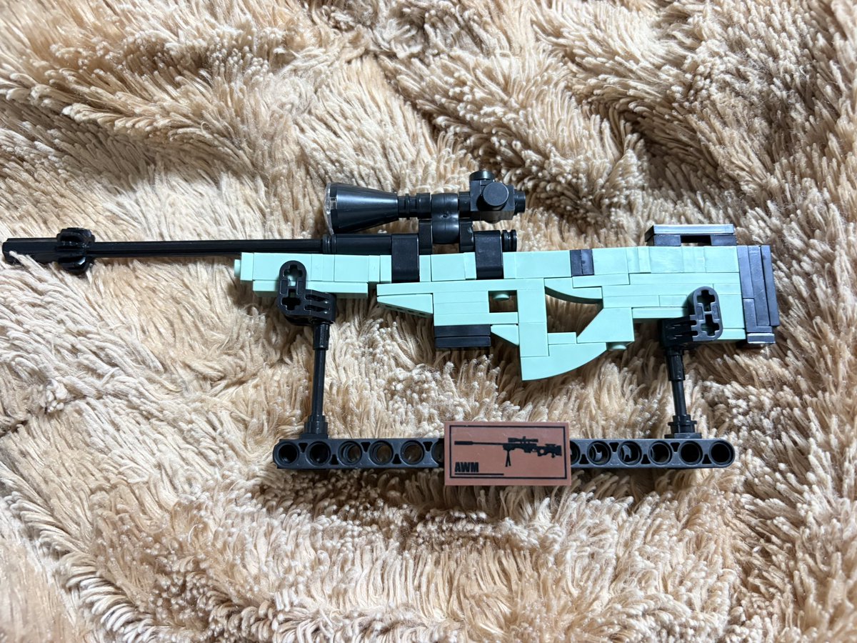 ranzon123's tweet photo. 1日でレゴ作った！ https://t.co/F2PzpxBuYs