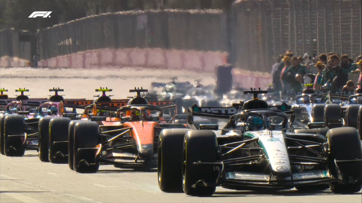 F1's tweet photo. The formation lap begins 👉

#F1 #AzerbaijanGP https://t.co/JrZze4sIsh