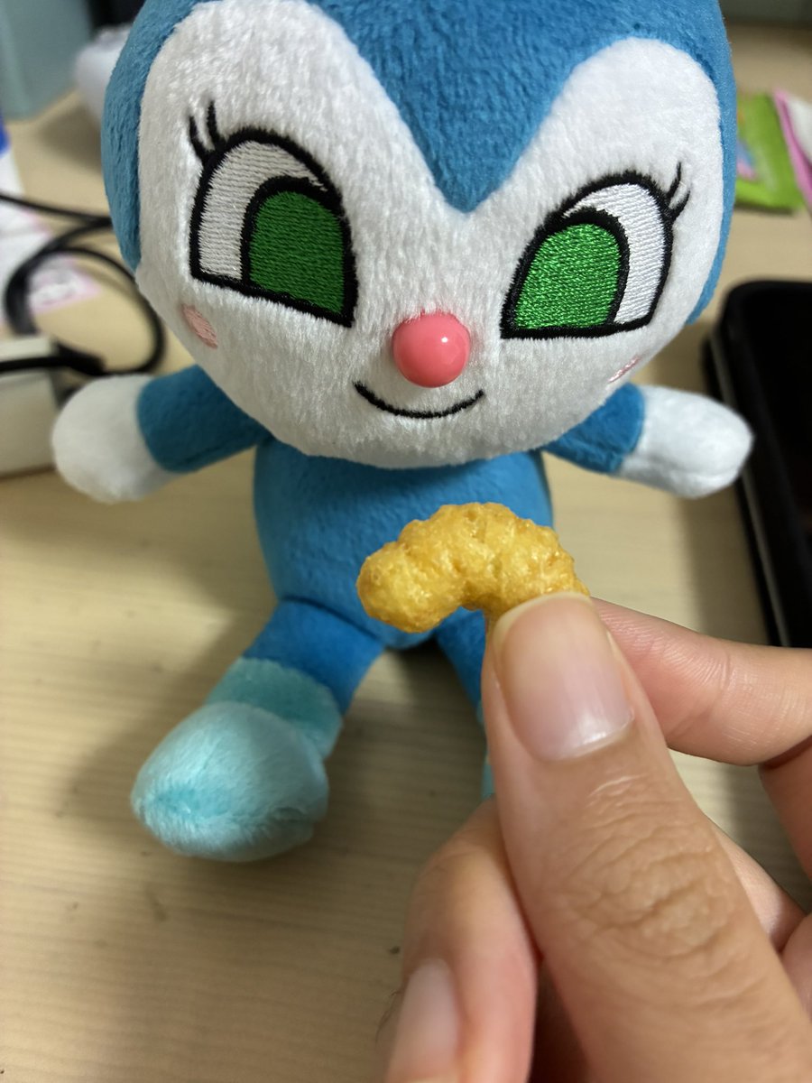 9p0d9y's tweet photo. おやつです😻今何時だと思ってるんですかさとうさん😻 https://t.co/PrHOjc9hEo