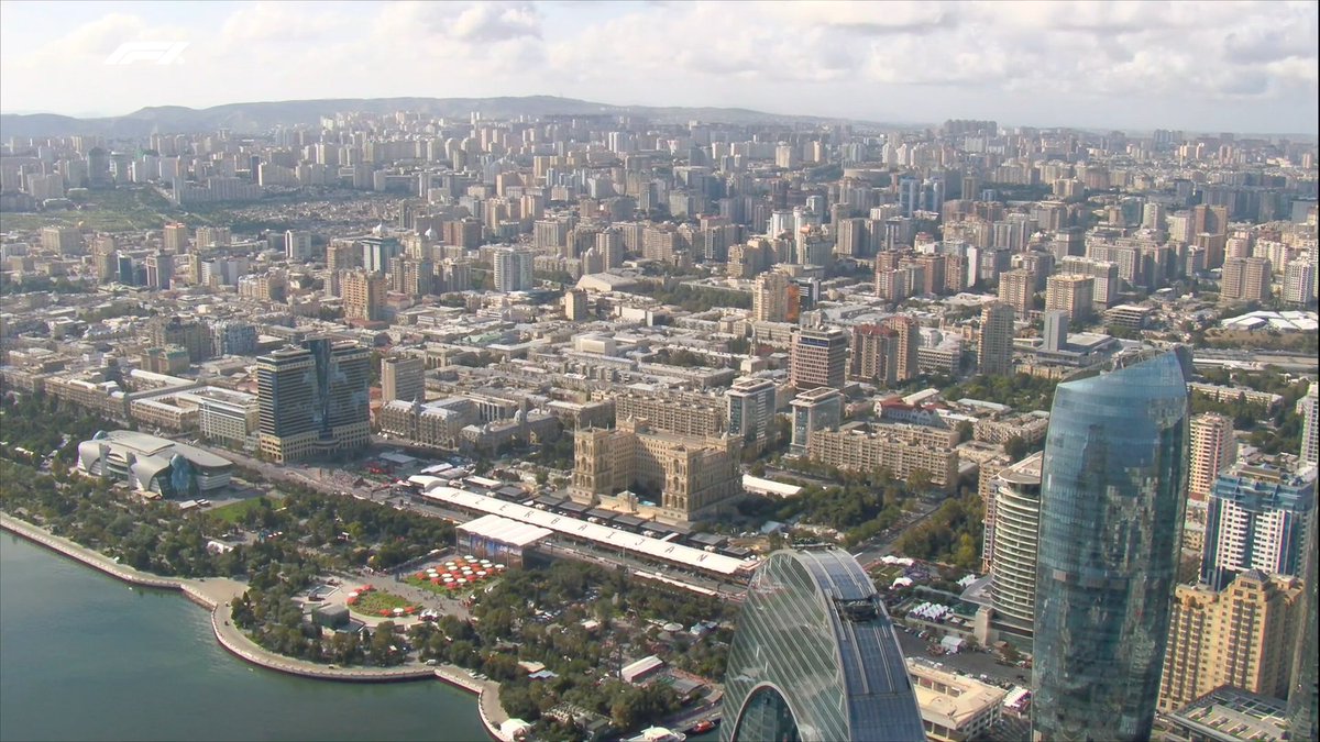 F1's tweet photo. Lights out is moments away! 🤩

We'll be racing for 51 laps today 

#F1 #AzerbaijanGP https://t.co/tVl5Wb5JcX