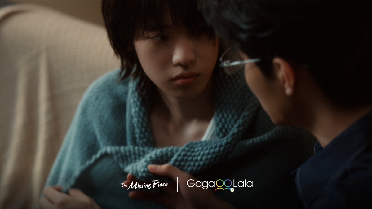gagaoolala's tweet photo. 📢 𝑷𝑹𝑬𝑴𝑰𝑬𝑹𝑬
🌈 Title: #TheMissingPieceEP7🧩

Is it Ji Mingxuan's guilt? Or is it his gay conscience that's making him look after Shen Mo? We think it's both!

Watch here▶️ https://t.co/lfMRxVgQQy  

🌎 Worldwide (except 🇯🇵🇰🇷)

#貌合神离 https://t.co/CbMbZdnXo5
