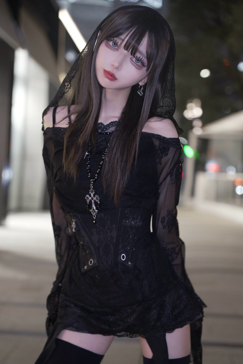 vega_teu's tweet photo. 魔女 https://t.co/N8yXw5Uzl2