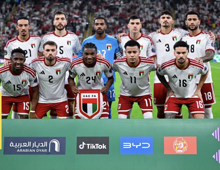 uae_patriott's tweet photo. عيال بلادي  
 
انتو قدها وقدود ردوا عليهم في الميدان وهاتوا الكاس بدق خشوم 🇦🇪 https://t.co/sGyT2gwsu7