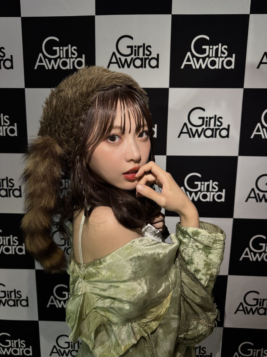 macyacyarin's tweet photo. GirlsAwardありがとうございました！

GRAND FINALEにも出演するので、最後までお楽しみに🐱🖤
#TopoftheHill
#ガルアワ2026AW https://t.co/VWfAYyHSaq