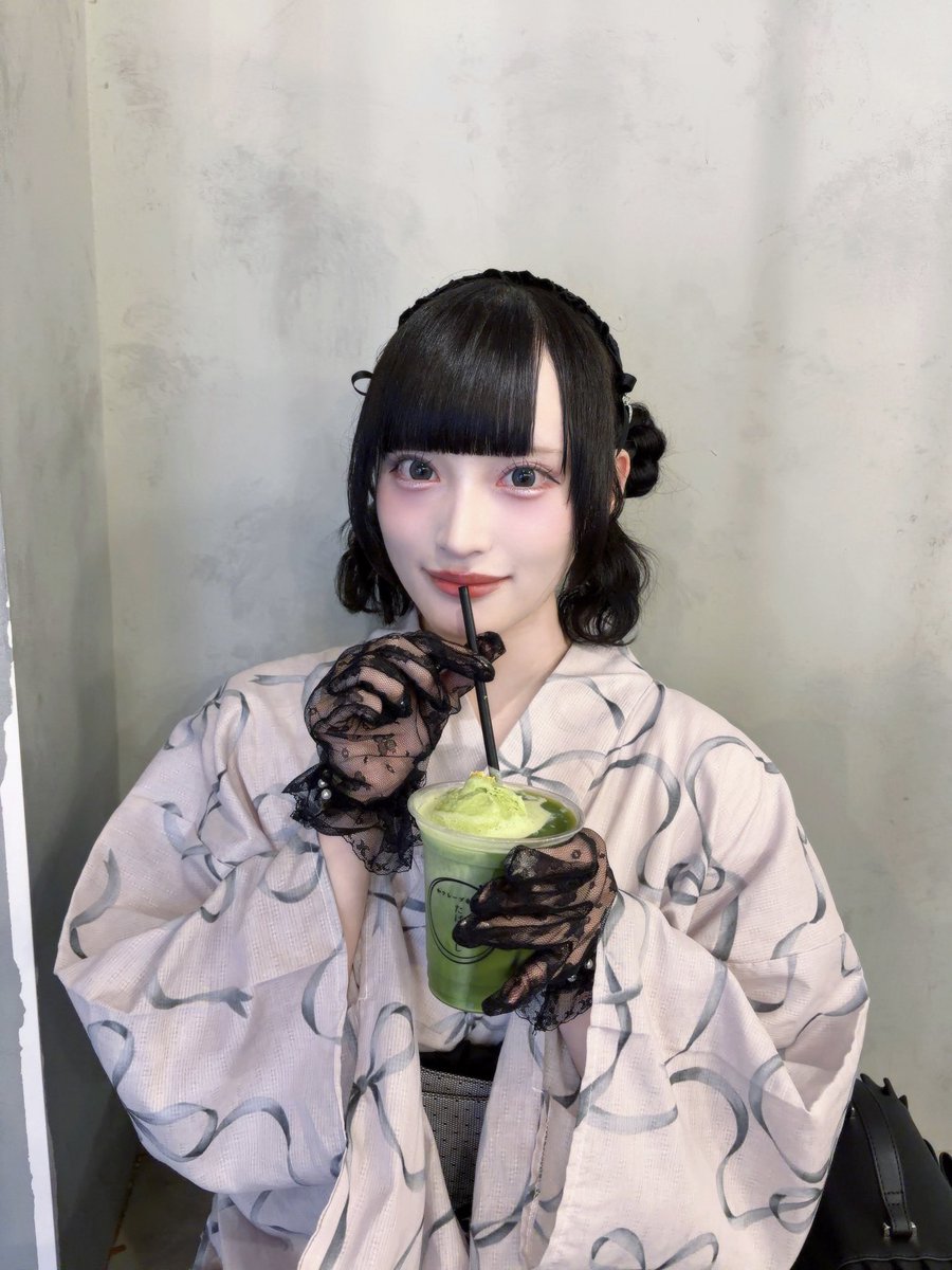 fujino_kokoro's tweet photo. フォロワー様が2万人に到達しておりました.ᐟ.ᐟ
いつもありがとうございます😊
これからも皆さまに喜んでいただけるような嬉しいご報告ができるよう、精一杯頑張ります.ᐟ.ᐟ https://t.co/vsbCfxU8j7