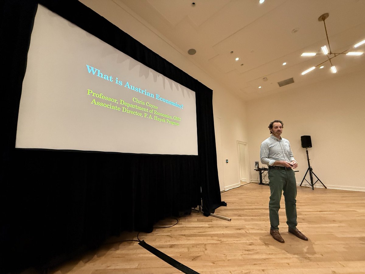 anne_r_bradley's tweet photo. Grateful to the great  @ccoyne1 for kicking off our @tfas Austrian Economics Seminar this weekend. One theme of his talk was the marvel of the market as a process for peaceful cooperation and creative problem solving 🎉💡 https://t.co/2OFTvKQrrj