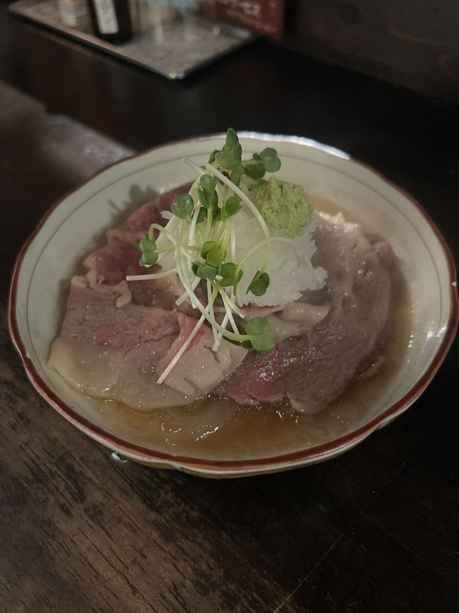 osakakun0807's tweet photo. 大正にある髭とボヰンの周年へ
うなQクリームチーズ
出汁しゃぶ
秋刀魚棒寿司 https://t.co/NsqEFRKmlJ