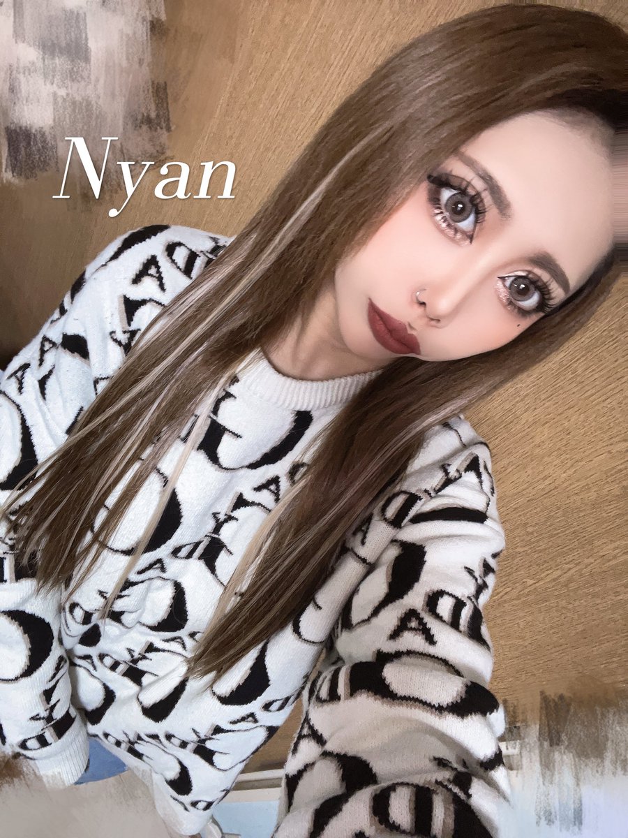 nyan_00022's tweet photo. 急遽24:00まで延長戦です⚡️⚡️
明日は🈵になりますっ！ありがとー❤︎
夜の部、まだまだお待ちしてます✨️ https://t.co/VhswodcdhC