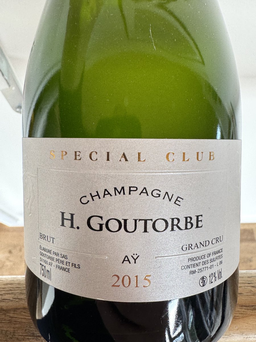 Champagne__Club's tweet photo. https://t.co/d9LFG1gxH0
Champagne H. Goutorbe Special Club Millésime Brut 2015

Please find tasting notes and info on https://t.co/d9LFG1gxH0 or the app Champagne Club. https://t.co/Wmmtc25WK2