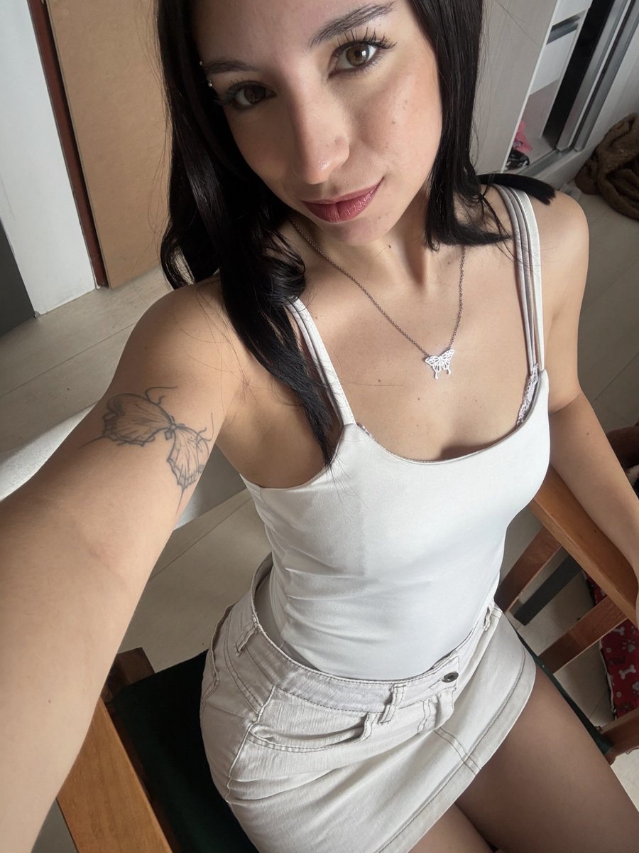 princessgem30's tweet photo. lunar vibes 🌙 https://t.co/pBM6Gi2B5Q