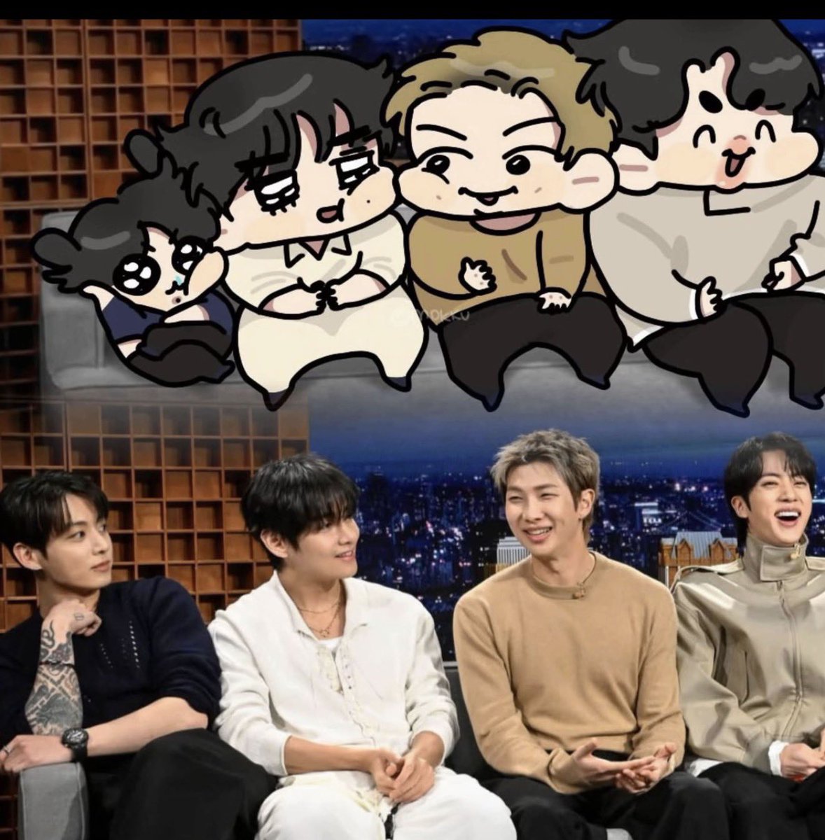 BangtanHoe07's tweet photo. Just roped this from TikTok 🤣🤣 https://t.co/aPtFuIx5MN