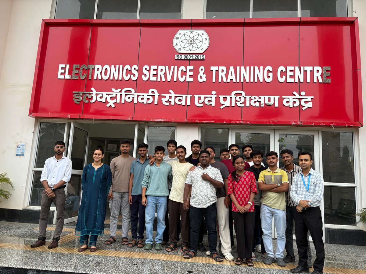estc_ramnagar's tweet photo. 4-Week Robotics &amp; Mechatronics Internship Begins at ESTC, Ramnagar! 📷
We are pleased to welcome 15 students pursuing Diploma in Robotics &amp; Mechatronics from IDEMI, Mumbai, who have commenced their four-week internship programme at Electronics Service &amp; Training Centre, Ramnagar. https://t.co/fRbYJDpYa7