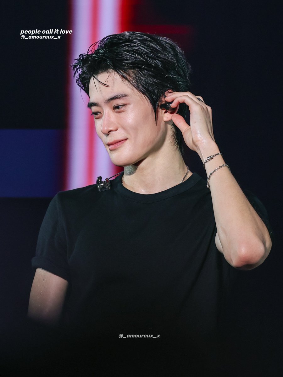 _amoureux_x's tweet photo. 260920
NCT127 The Red Line Day3

#NCT #NCT127 #재현 #정재현 #윤오 
#JAEHYUN #ジェヒョン https://t.co/FyRpo1XUab