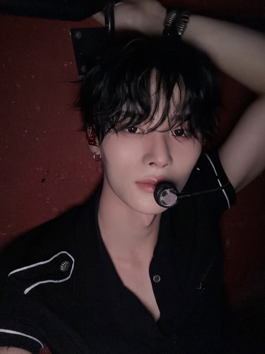 MEMBERS_8TURN's tweet photo. 🖤_🖤

#8TURN #에잇턴 #エイトターン
#명호 #MYUNGHO #ミョンホ https://t.co/yKOTqJMR7m