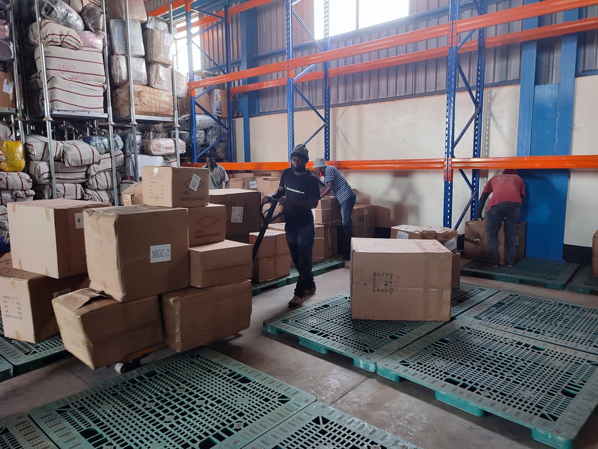 eknowagency's tweet photo. Professional Cargo Handling and a happy client to match.
Let Eknow Agency Limited Clearing and forwarding department handle. Why hustle on your own, we got you. https://t.co/dpcspW5XOB