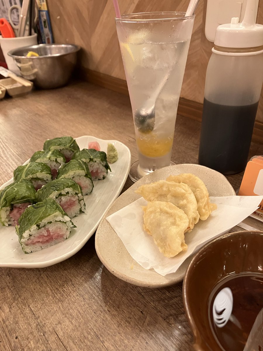usakirin3's tweet photo. チェーン店だけどめちゃ美味くて品揃えが自分好みの居酒屋見つけた！うれすぃー！！ https://t.co/qO3Rqof25x