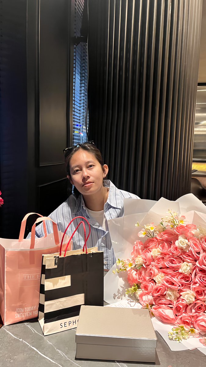 kaptenGK's tweet photo. 2nd anniversary 🤍 https://t.co/fG4pmBsKma
