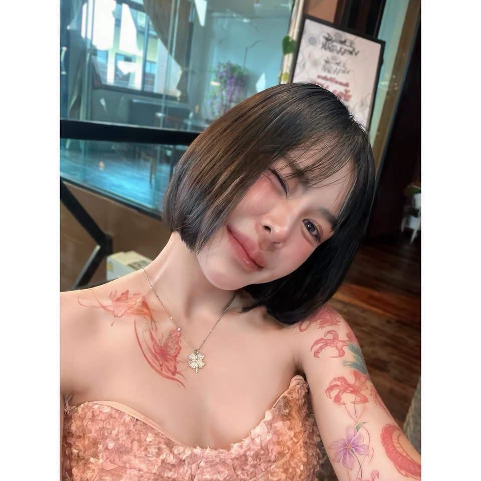 Mindyj4x1's tweet photo. เงี่ยนอีกแล้ว https://t.co/37QLevSPzA