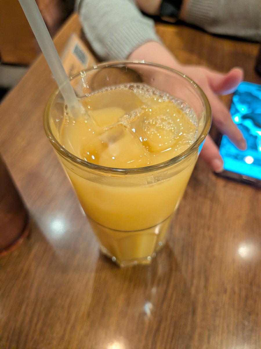 kiniyama02's tweet photo. 都内にいた頃、珈琲店で知り合った女の子に連絡したらすぐ会えるとのことで、久しぶりに再会
お時間いただきありがとうございました🙇上野公園のイベント散策してから
一緒にお昼を食べて解散
#WIREDCAFE アトレ上野店 https://t.co/IzB0KB0b5e
https://t.co/PPQOH0RA0f
#東京都 #台東区 #上野 https://t.co/oiGzXlHhWD