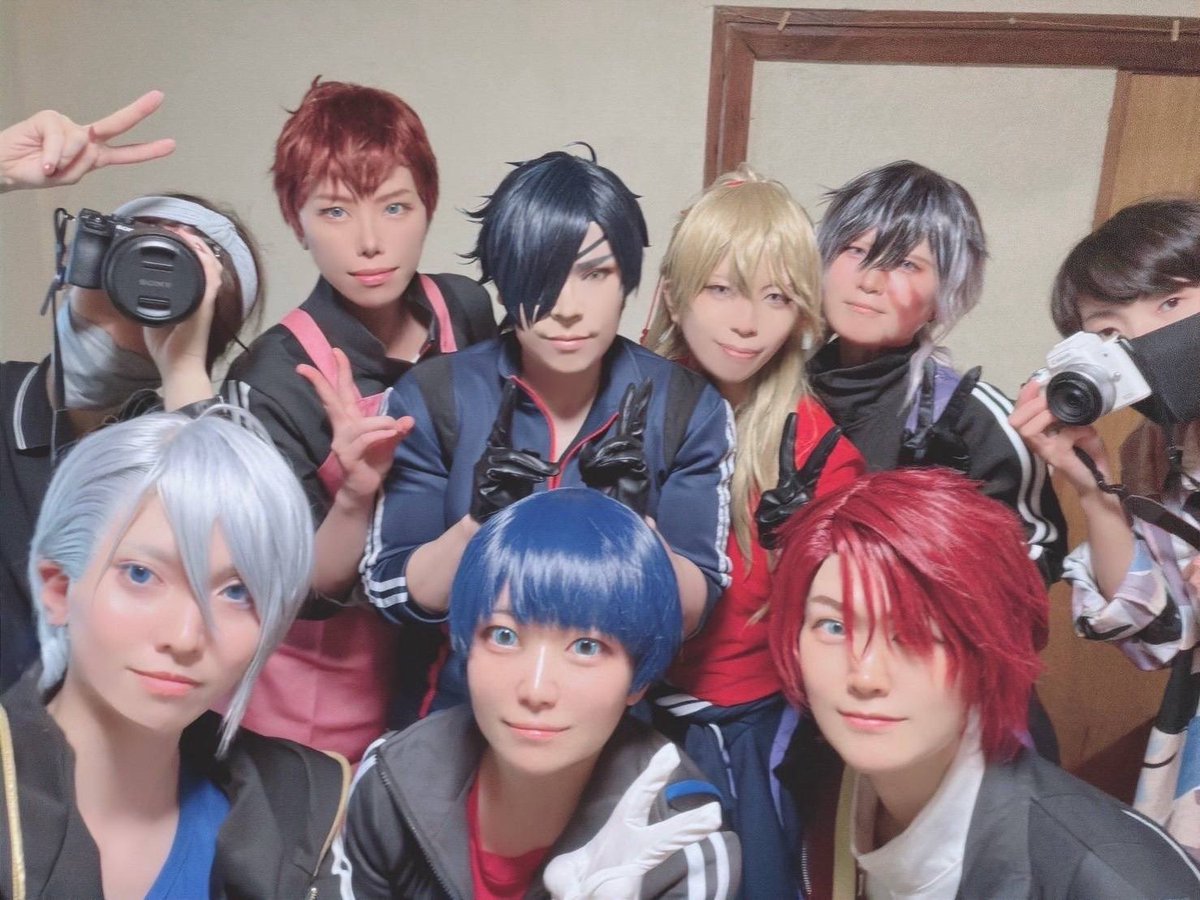 chacha__p2's tweet photo. Cosplay

そくほ！
今日は長船でBBQしてきたよ〜っ！🍖
たくさんのお肉！お米！もりもり💪

お天気にも負けずみんなで沢山食べて、沢山笑いましたっ！☺️☺️

みんなでお互いに動画撮りあってる姿に
ニコリしちゃった🎶
また遊んでくださいっ︎👍🏻 ̖́-

#長船と雨ときどき米と肉 https://t.co/jKPQo911zs