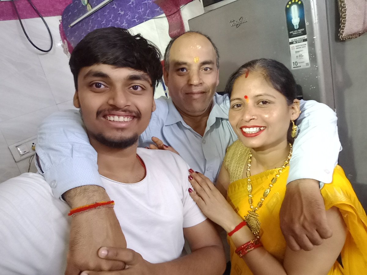 nikansh1073's tweet photo. I never thought I’d have to ask for this

On 8 Sept 2025, my father suffered a heart attack + brain stroke together. After months of treatment, we had to stop it in July because we ran out of money.

Today, he can barely walk a few steps or speak properly.

We urgently need ₹70–80K to restart his tests, medicines, rehabilitation & physiotherapy.

You helped us keep him alive last year. Now I’m asking you to help me give my father a chance to recover. 

Medical documents, current-condition video, complete story & donation details:

https://t.co/UMmIvAUPht

https://t.co/AMtxhzZ1x3

UPI: 1073nikhil-1@okicici

If you can’t donate, please share. One share could reach someone who can help. ❤️