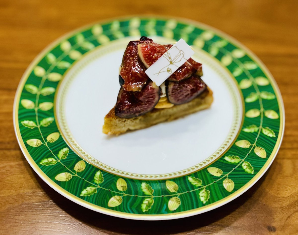 nonbiridake's tweet photo. repos by Pâtisserie ease
ここのケーキ久しぶり🍰
無花果美味しい😋 https://t.co/s0xF9Kowjj